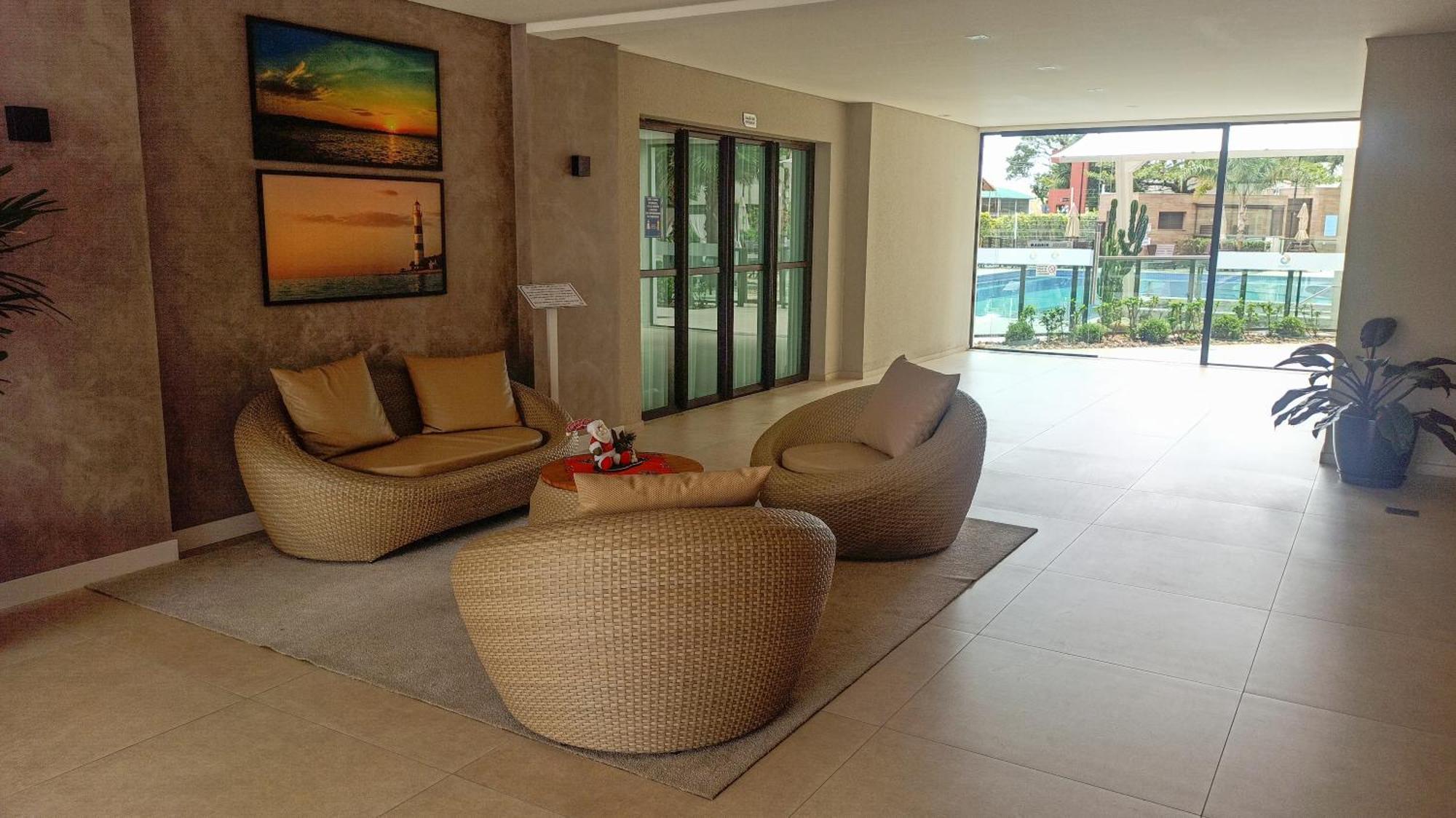 Lindo Apto Em Home Club Na Praia Alegre 佩尼亚 外观 照片